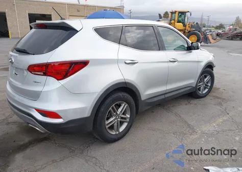 2018 Hyundai Santa Fe Sport 2.4L z USA, uszkodzony, nr VIN 5XYZT3LB6JG571999